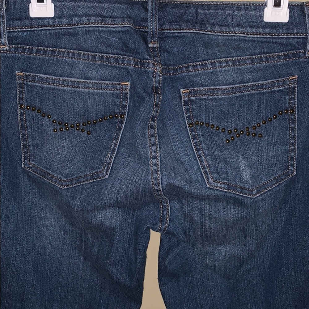 Gap size 4 skinny ankle jeans.